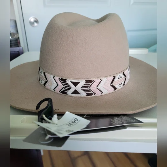 Cream Fedora - Picture 7 of 10